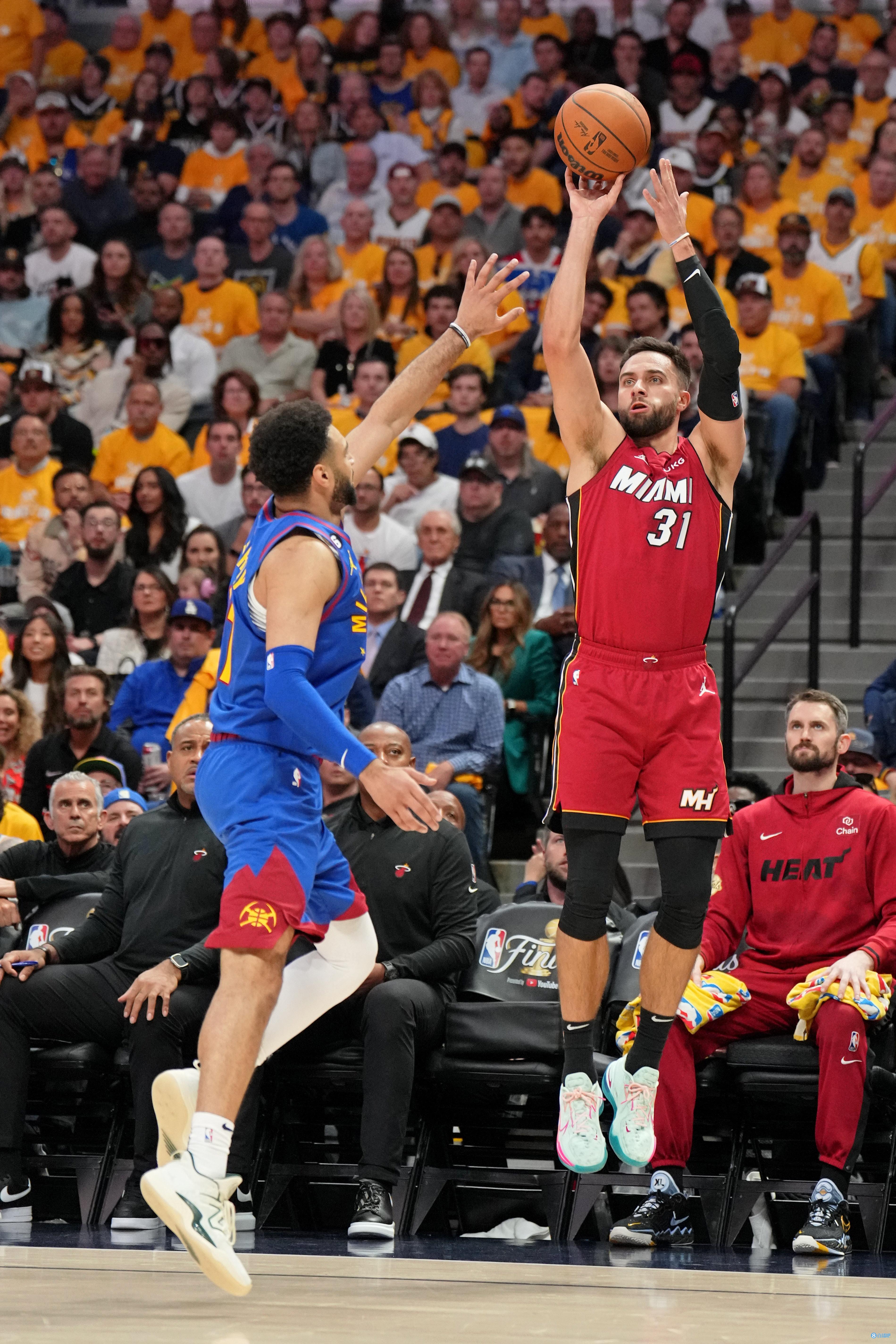 的冠军是否 的冠军是否